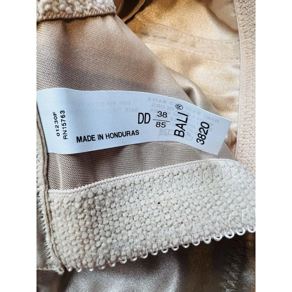 Bali DF 3820 Nude Satin Size 38DD Classic Support Cool Comfort Wireless Bra